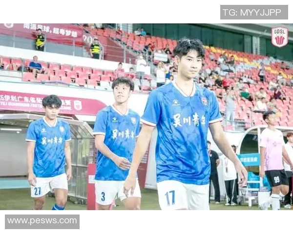 吴川足球星桥助力青少年梦想腾飞打造南粤校园足球新高地