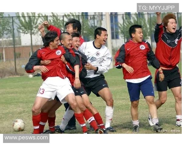 我心中的辽足球星是谁 他带给我无尽的激情与荣耀